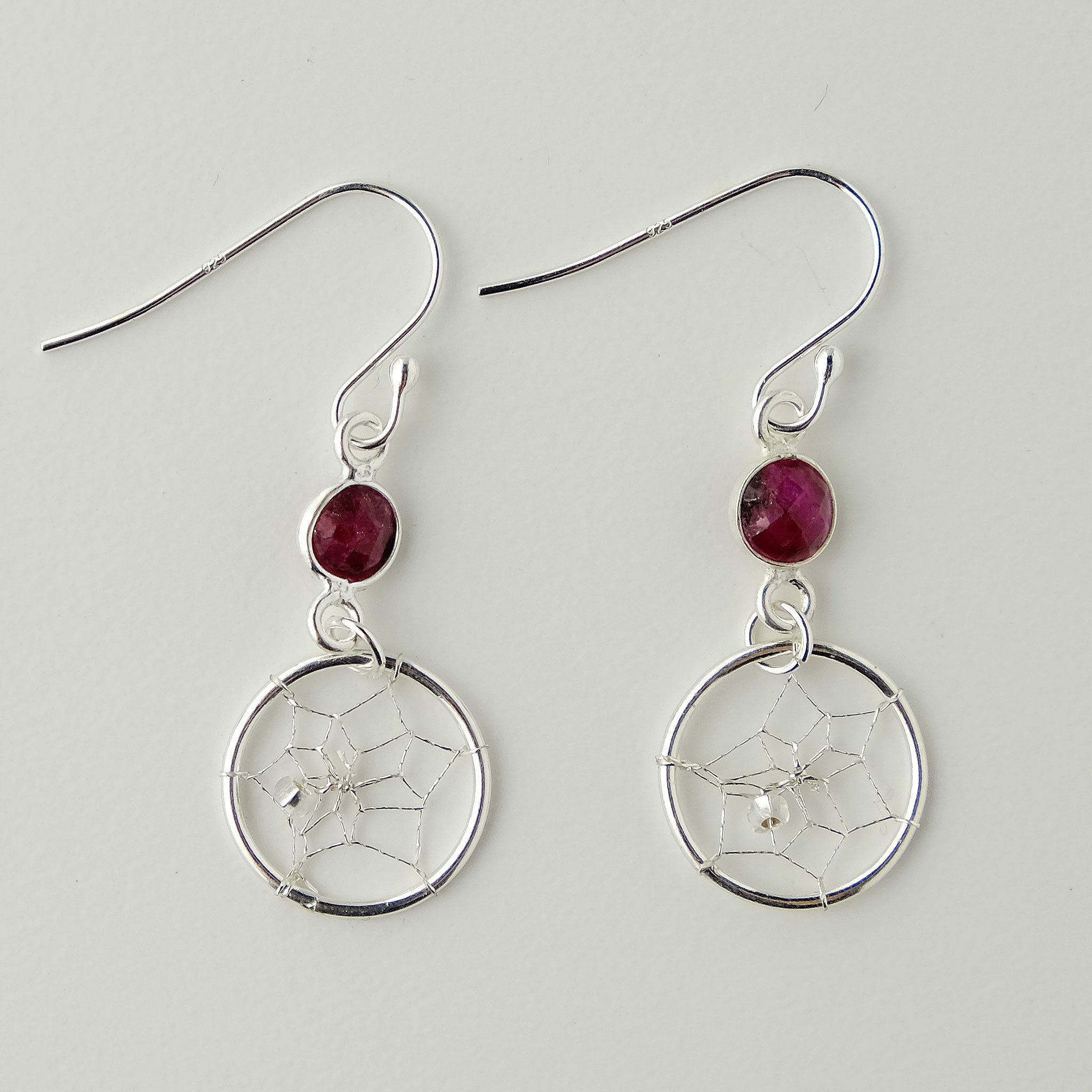 Steorra Birthstone Earrings for January - Garnet